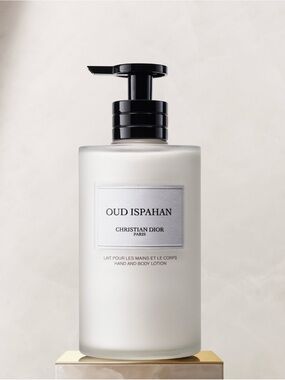 La Collection Privée Christian Dior Moisturizing Lotion - Oud Ispahan